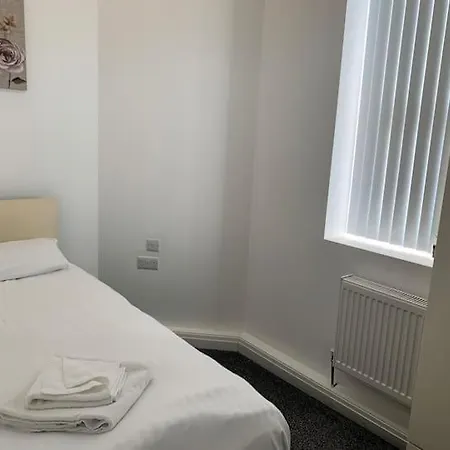 Modern Very Close To Centre